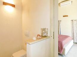 Li Fani Luxe Pool Stone House