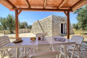 Maggiore Beach Trulli