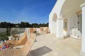 Perla Bianca Luxe Villa