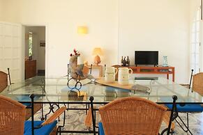 Perla Bianca Luxe Villa