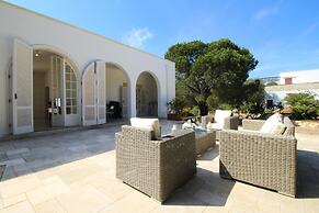 Perla Bianca Luxe Villa