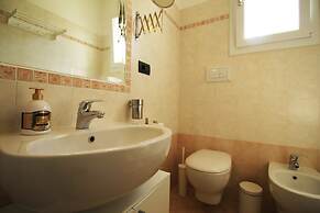 Gregoriana Front Beach