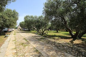 Dora Lovely Country Home