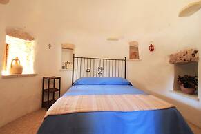 Dora Lovely Country Home