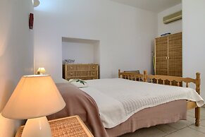 Grazia Pool Residence