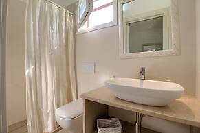 Grazia Pool Residence