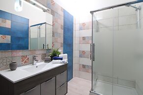 Elcisia Luxe Beach House