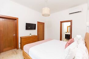 Grand Laguna Beach Properties by Calisto Stays