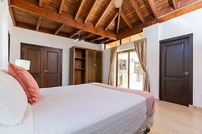 Grand Laguna Beach Properties by Calisto Stays