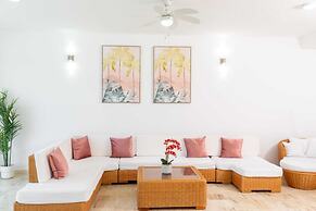 Grand Laguna Beach Properties by Calisto Stays