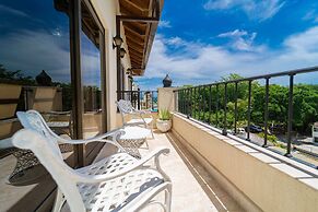 Grand Laguna Beach Properties by Calisto Stays