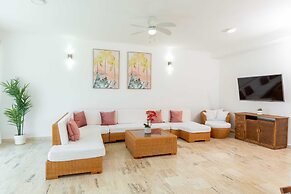 Grand Laguna Beach Properties by Calisto Stays