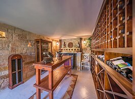 Porta Del Mar Beach Resort