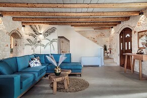 Porta Del Mar Beach Resort