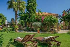 Porta Del Mar Beach Resort