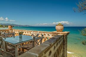 Porta Del Mar Beach Resort