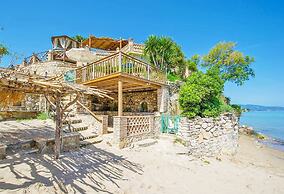 Porta Del Mar Beach Resort