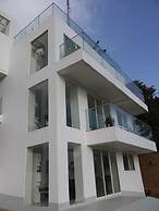 The Seventeen Apartment Hotel