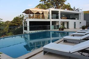 The Seventeen Apartment Hotel