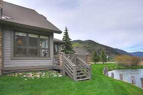 Private Mountain Town home Pet Friendly with Great Views - WD12 by Red
