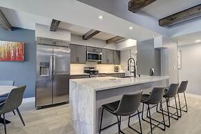 Peaceful Forested Location Next to River, Ski-In Ski-Out Located in Ce