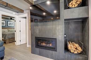 Peaceful Forested Location Next to River, Ski-In Ski-Out Located in Ce