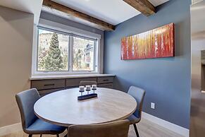 Peaceful Forested Location Next to River, Ski-In Ski-Out Located in Ce