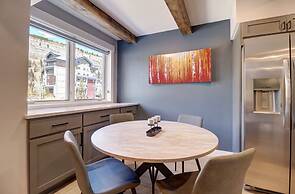 Peaceful Forested Location Next to River, Ski-In Ski-Out Located in Ce