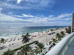 1201 W S 1 Bedroom Condo by RedAwning