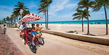 1201 W S 1 Bedroom Condo by RedAwning