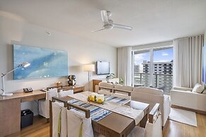 1201 W S 1 Bedroom Condo by RedAwning