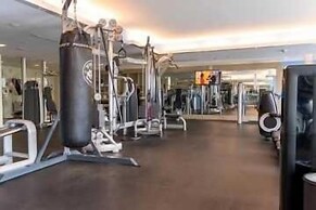 1201 W S 1 Bedroom Condo by RedAwning