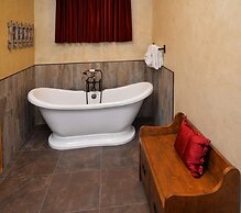 Enclave #193 3 Bedroom Home by RedAwning