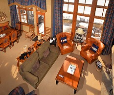 Enclave #193 3 Bedroom Home by RedAwning