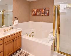 Aspenwood Lodge #304 2 Bedroom Condo by RedAwning