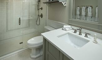 9 Vail Rd. #26 3 Bedroom Condo by RedAwning