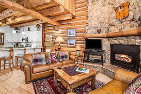 Timbercreek #8b 2 Bedroom Home by RedAwning