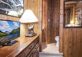 Timbercreek #8b 2 Bedroom Home by RedAwning
