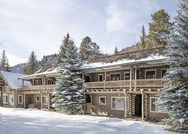 Timbercreek #8b 2 Bedroom Home by RedAwning