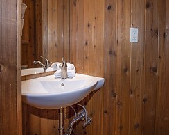 Timbercreek #8b 2 Bedroom Home by RedAwning