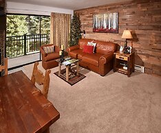 Vantage Point 209 1 Bedroom Condo by RedAwning