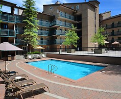 Vantage Point 209 1 Bedroom Condo by RedAwning