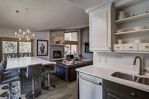 Riva Ridge 630 4 Bedroom Condo by RedAwning