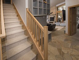 Riva Ridge 630 4 Bedroom Condo by RedAwning