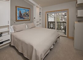 Riva Ridge 630 4 Bedroom Condo by RedAwning