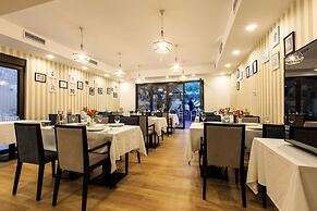 Hotel Harmony by Aycon