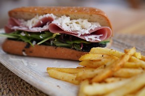 Mali Beach Apart Otel