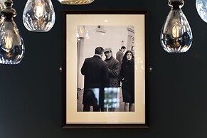 The Porterhouse Grill & Rooms