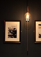 The Porterhouse Grill & Rooms