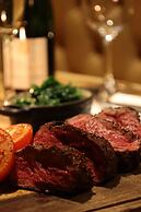 The Porterhouse Grill & Rooms